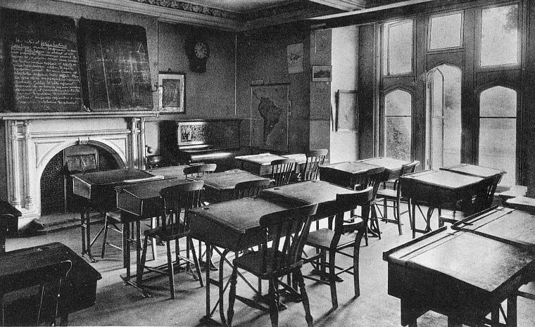 03library.jpg - 95Kb