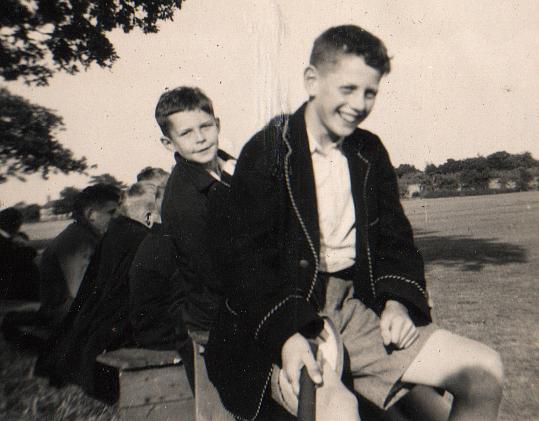 007cricketoak.jpg - 35Kb