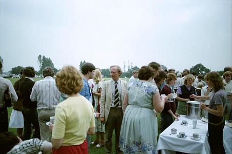 crickettea004.jpg - 22Kb