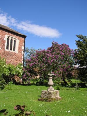 coverpic047.jpg - 28Kb