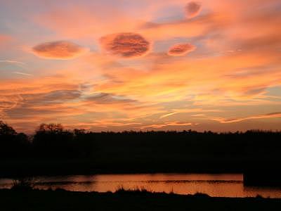 coverpic104.jpg - 11Kb