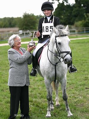 coverpic126.jpg - 26Kb