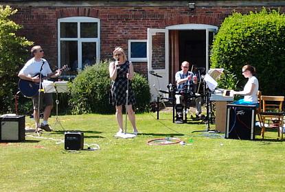 coverpic411.jpg - 34Kb