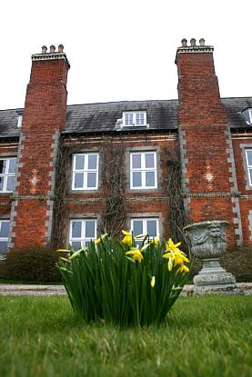 coverpic452.jpg - 25Kb