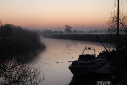 coverpic594.jpg - 13Kb