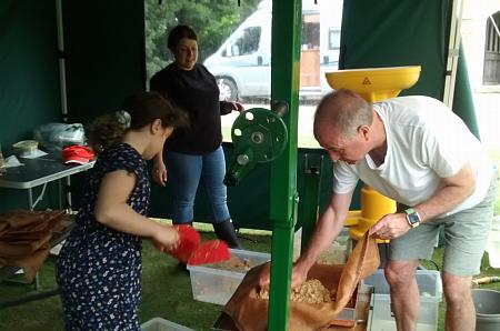 coverpic674.jpg - 27Kb