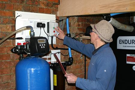 coverpic683.JPG - 27Kb