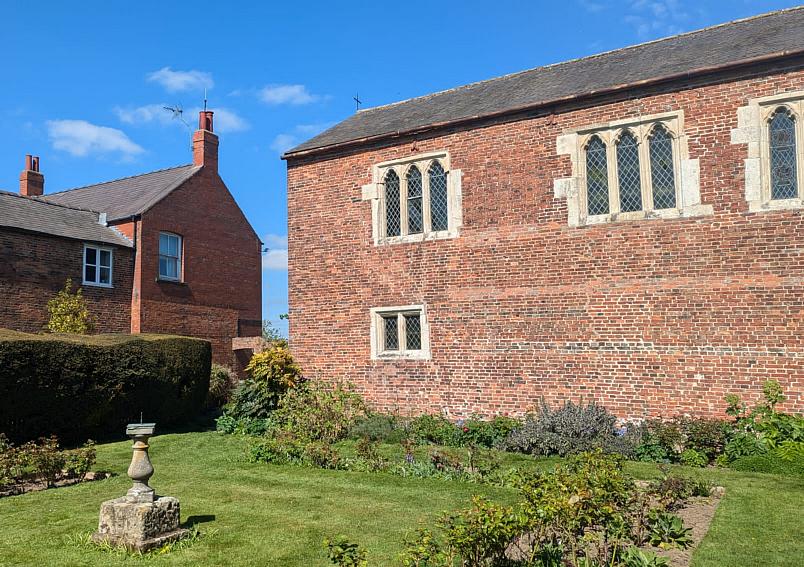 coverpic811.jpg - 129Kb