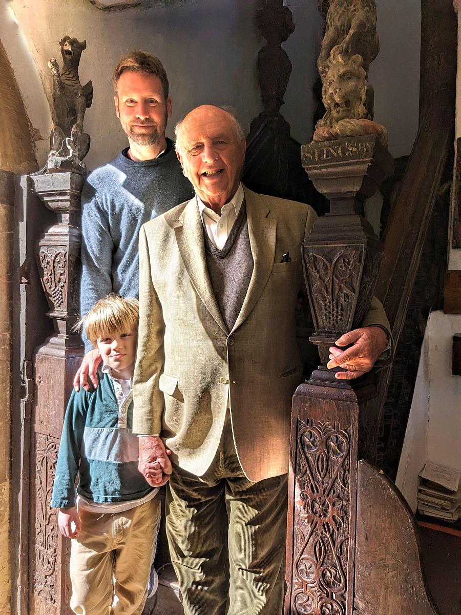 coverpic812.jpg - 217Kb